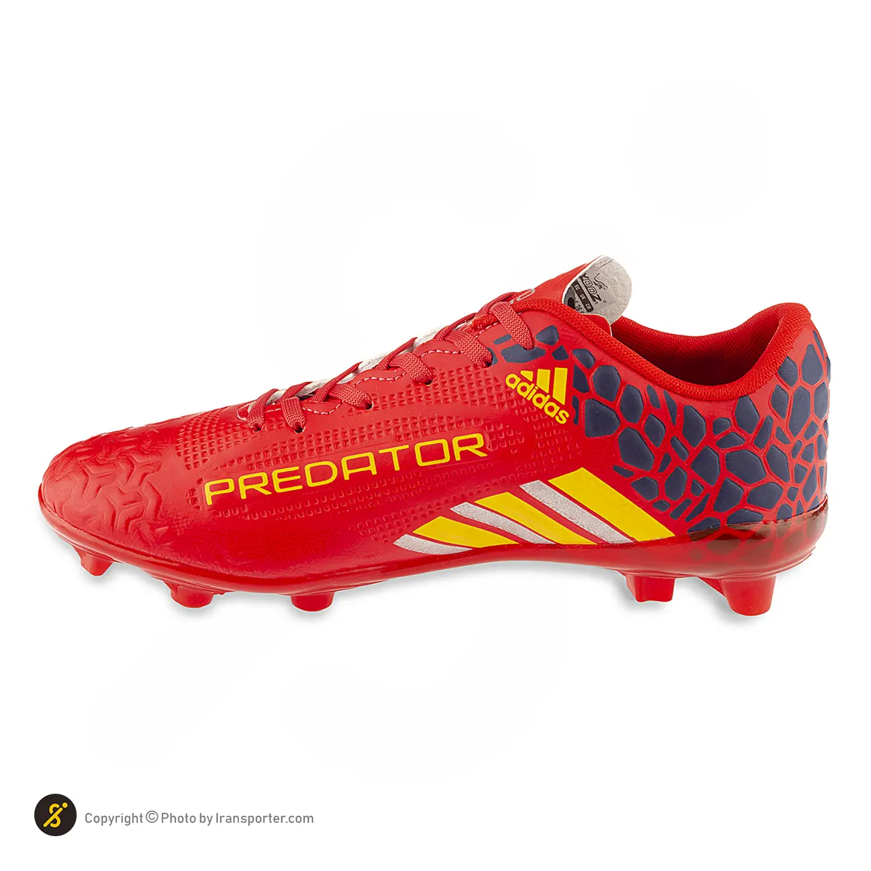 کفش فوتبال یوز